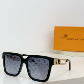 Picture of LV Sunglasses _SKUfw55618326fw